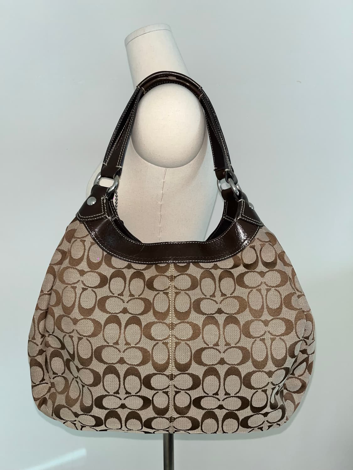 Coach Basic Big Shoulder Bag 상품이미지7