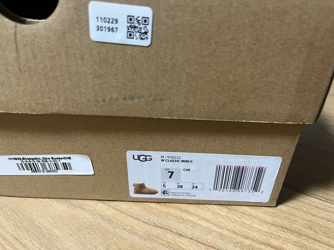 3회미만 착용, 상태 최상) 어그 클래식  2  부츠 체슈넛 상품이미지6