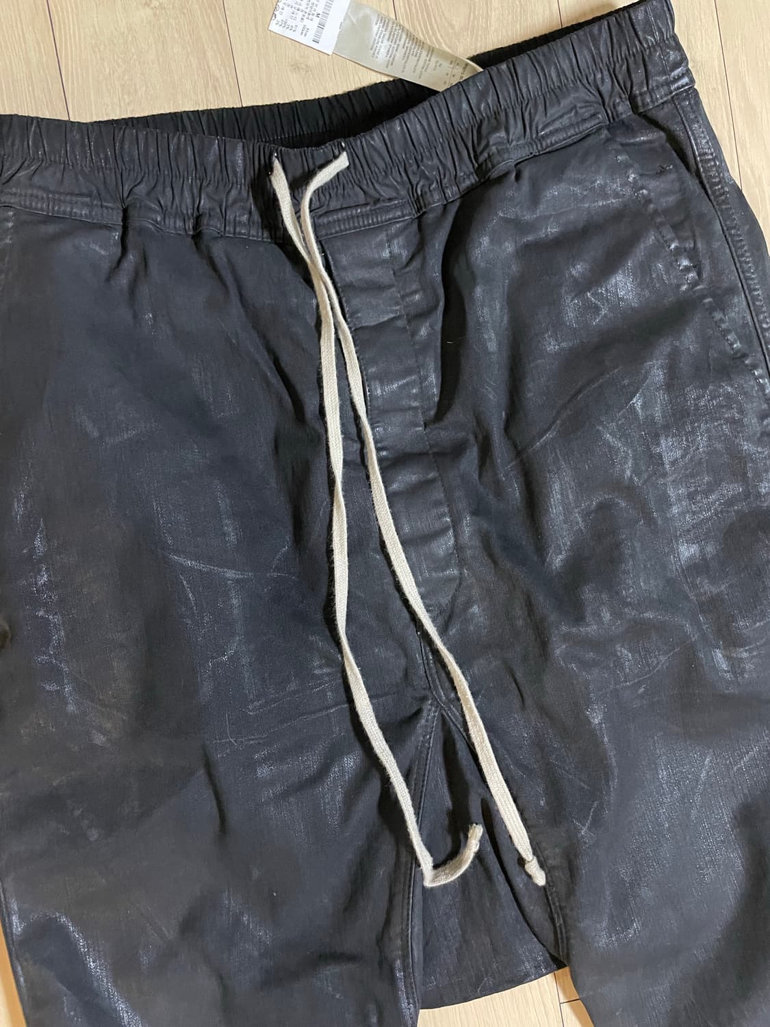 Rick Owens 레더 코팅 카고 쇼츠 상품이미지3