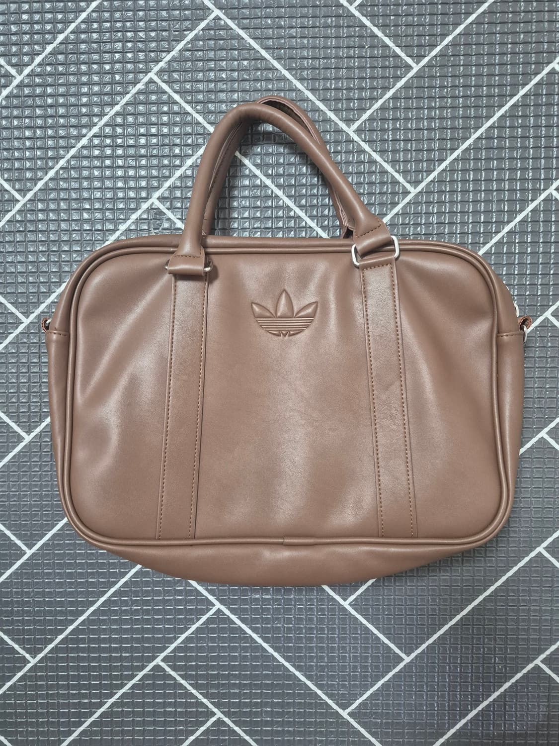 아디다스 브라운 가죽 토트백 상품이미지2