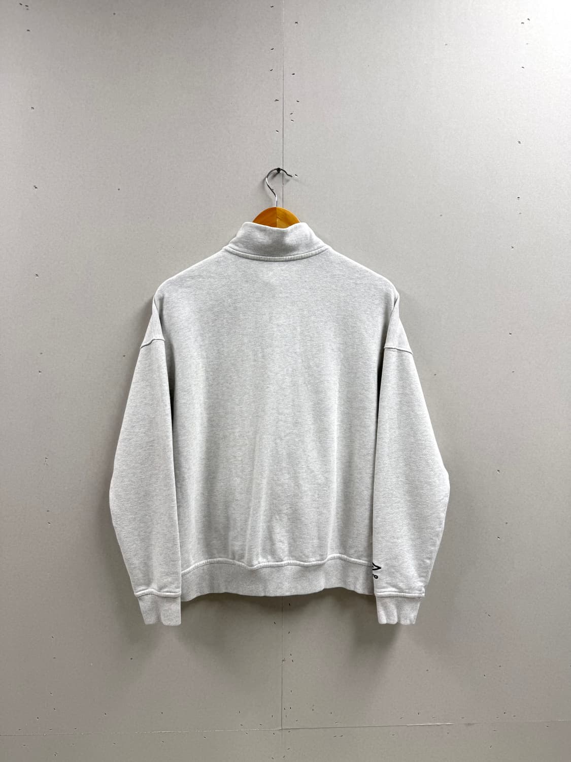 남성 S / 엄브로 레터링 하프집업 반집업 네이비 로고 상품이미지6