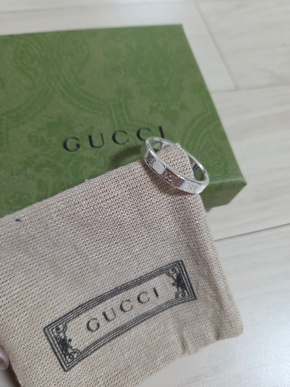 구찌 시그니쳐 GG 링 925 스털링 실버 20호 상품이미지5