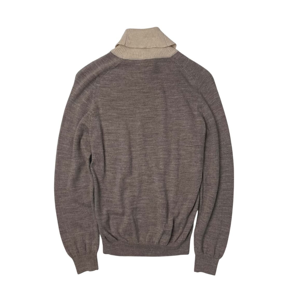 울 100 투 페브릭 터틀넥 니트 상품이미지4