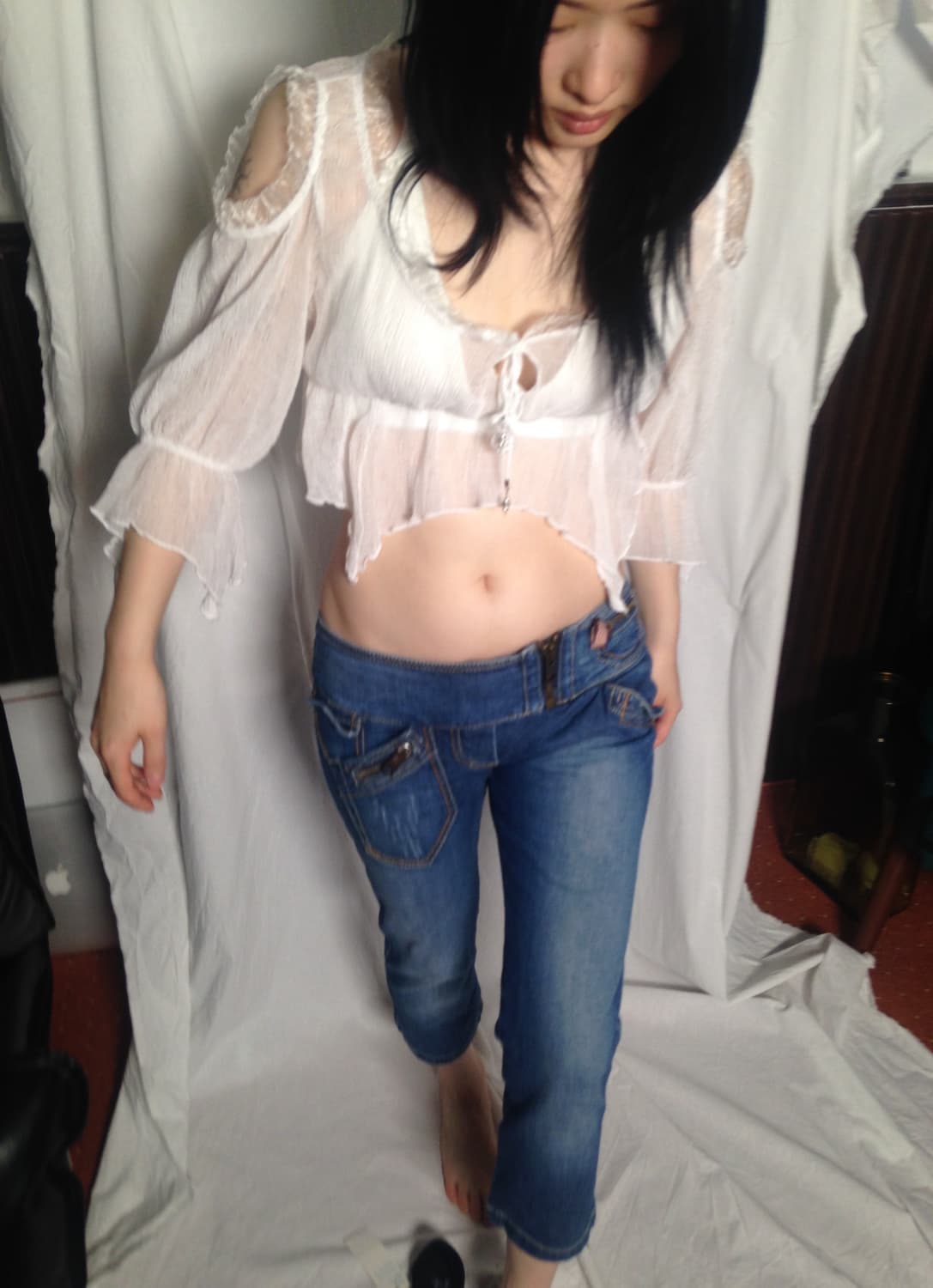 트임 블라우스 상품이미지1