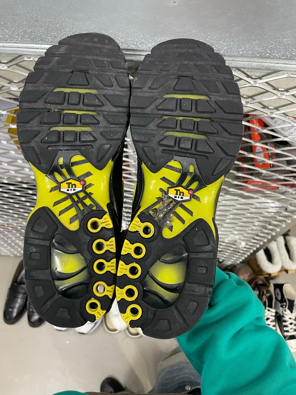 나이키 에어맥스 플러스 블랙 울프 그레이 280 상품이미지6