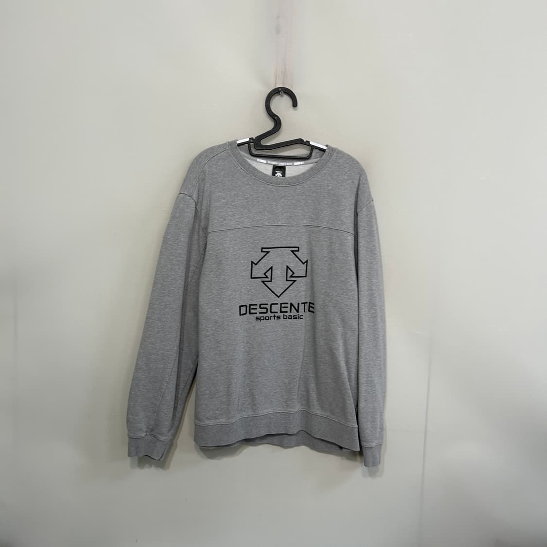 데상트 남성 맨투맨 티셔츠 110 상품이미지1