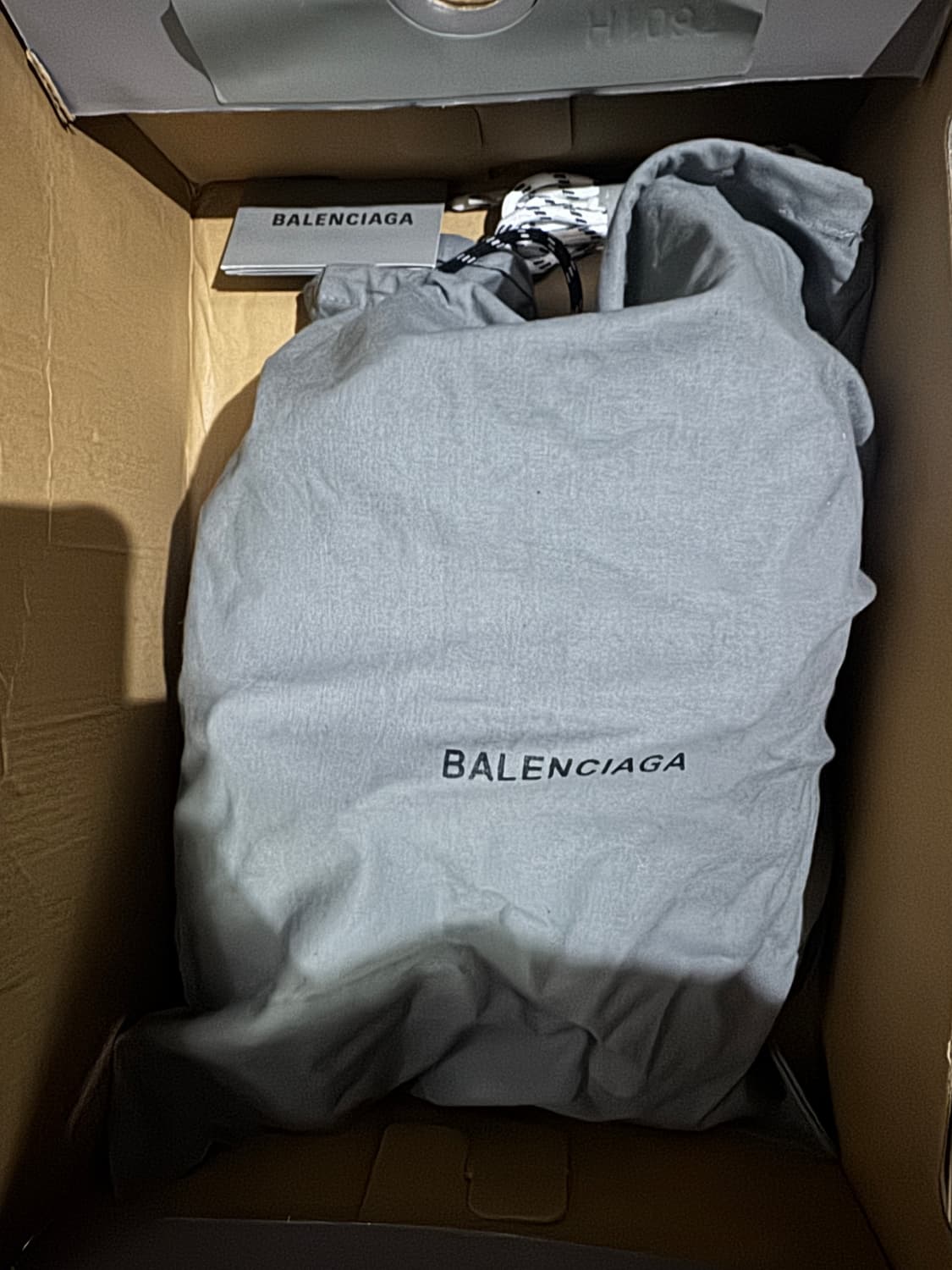 발렌시아가 트리플S 더티블랙 43 상품이미지8