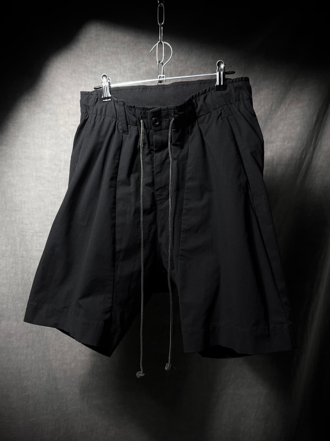 ATTACHMENT Drop Crotch Shorts  상품이미지3