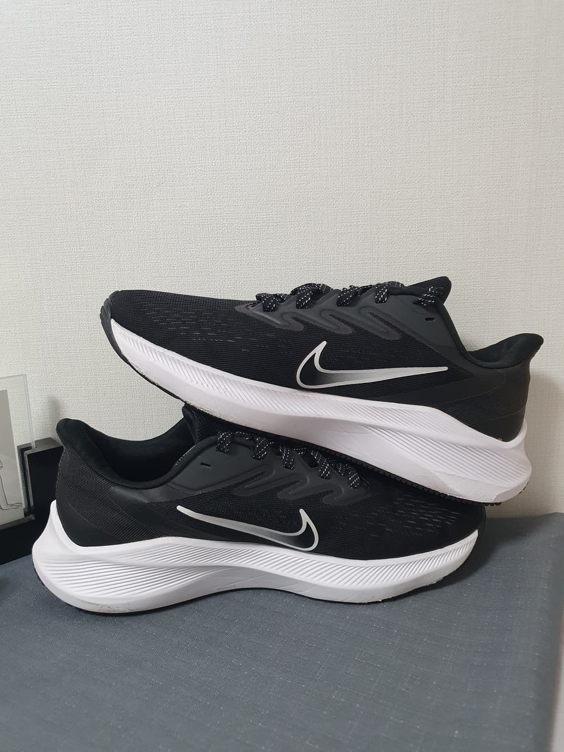 무료배송 / 나이키 에어 줌 윈플로 7 / 250mm 상품이미지3