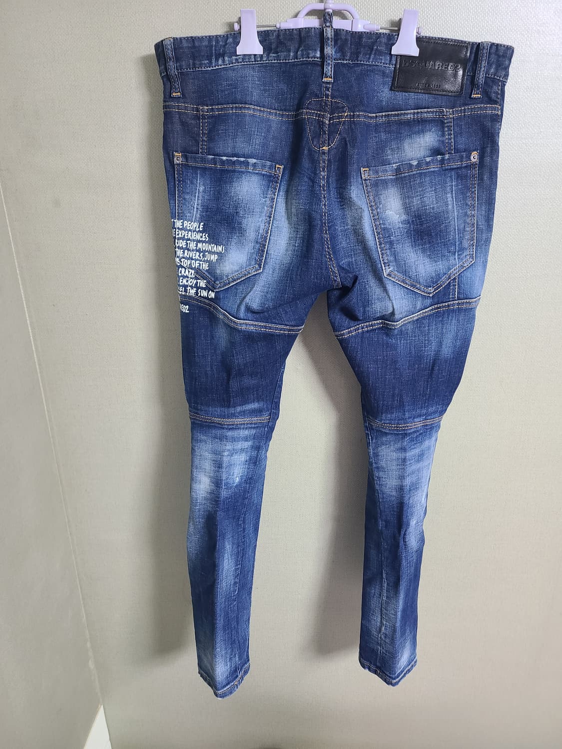 디스퀘어드 레터링 워싱 바이커 진 50 상품이미지2