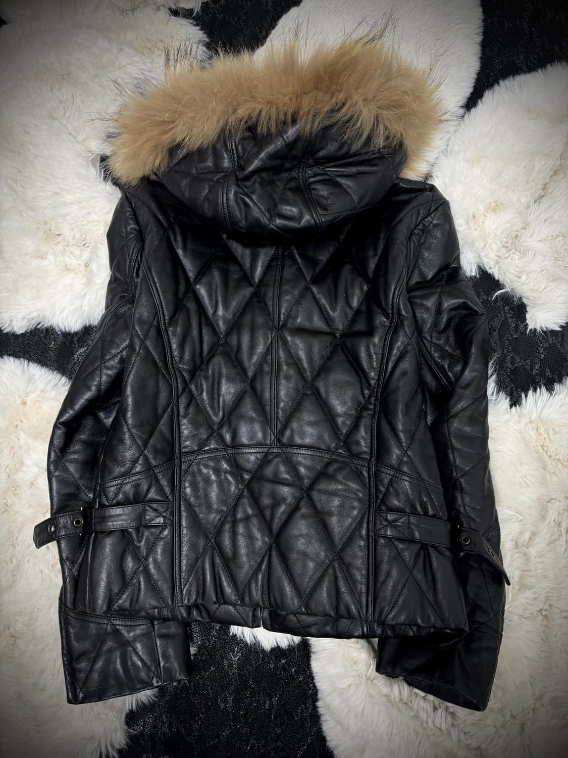 SheepSkin Down Leather Buckle Detail Fur 상품이미지5