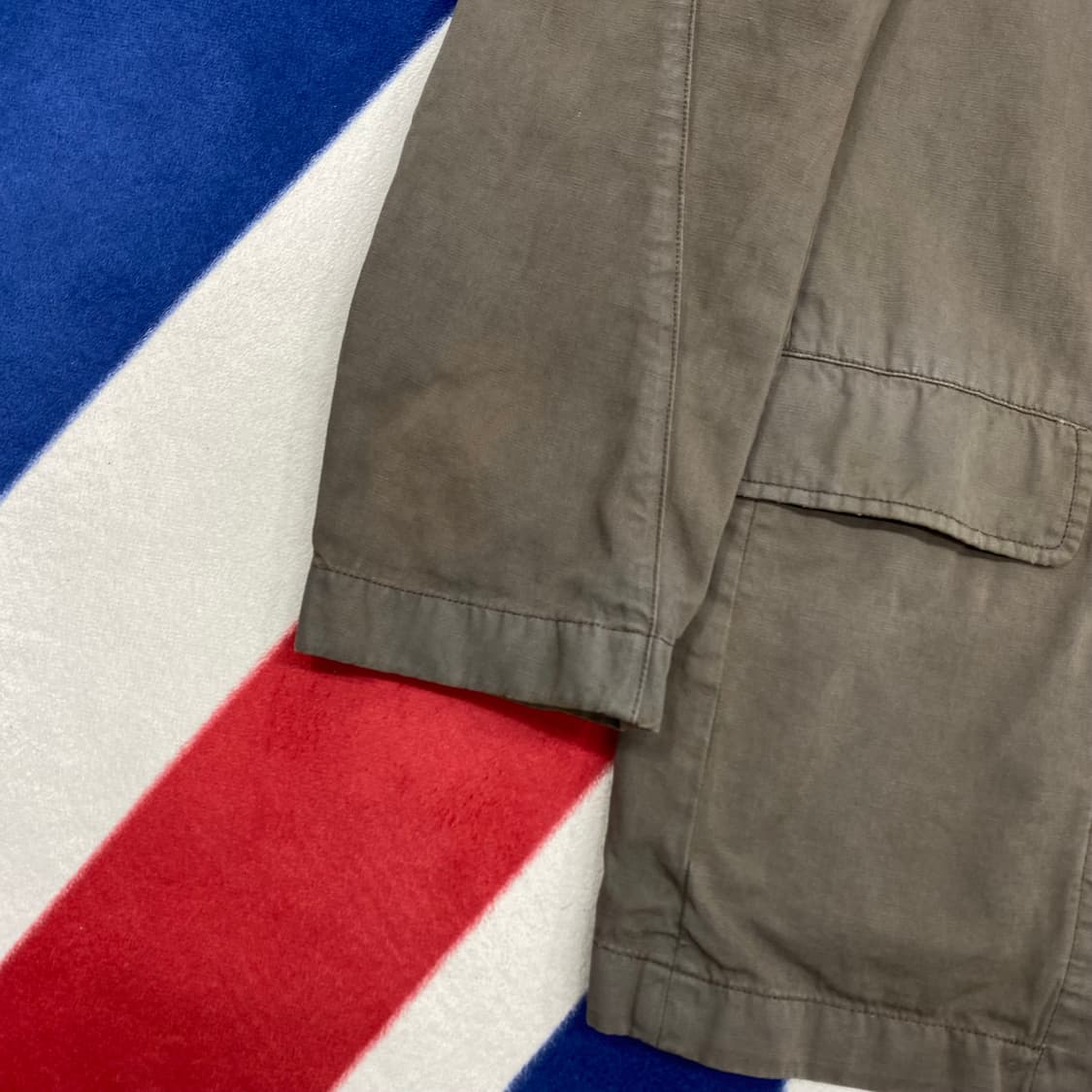 cp컴퍼니 미니멀자켓 실측 105 상품이미지5