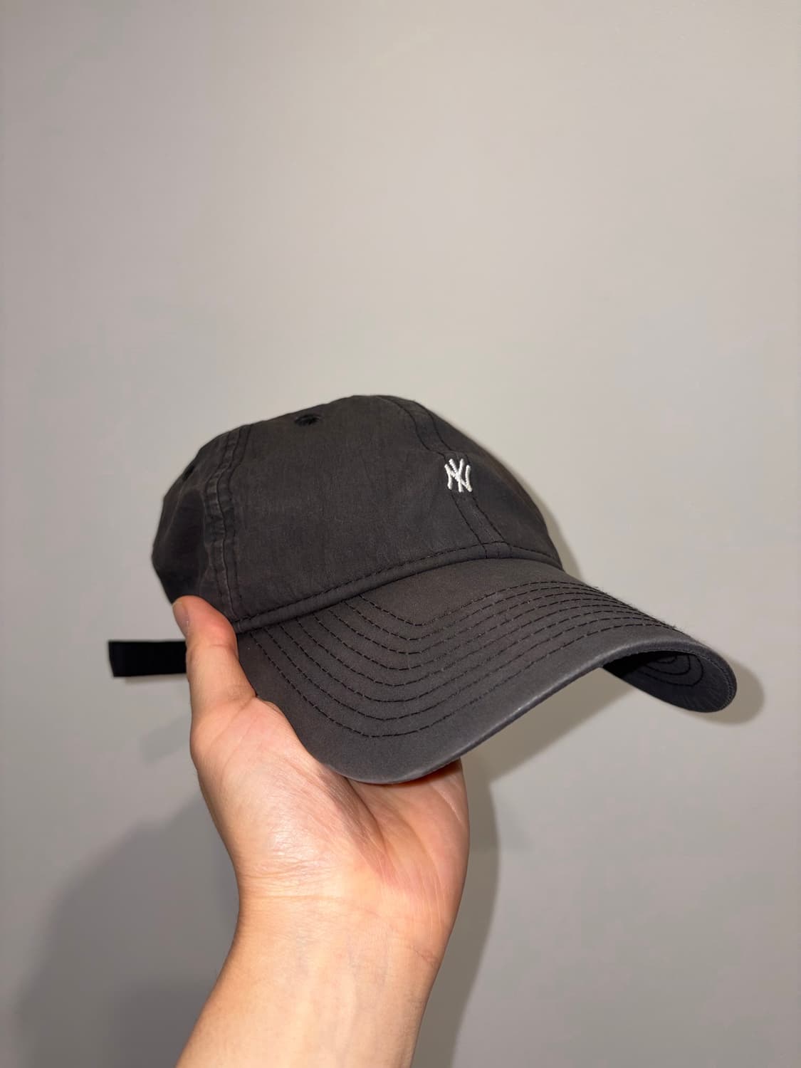 뉴에라 올드 빈티지 NY 뉴욕 양키스 나일론 볼캡 상품이미지1