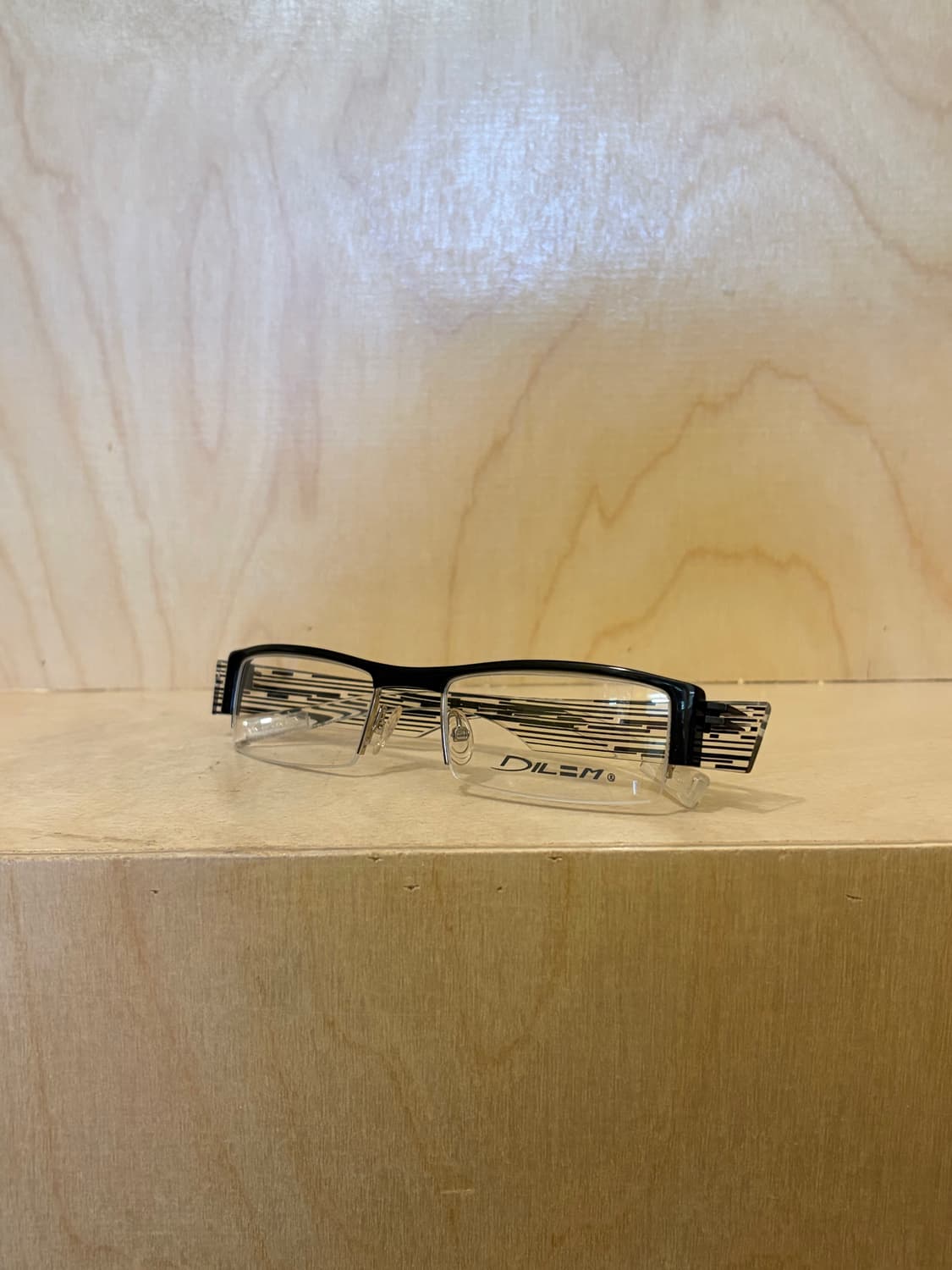 [DILEM] 딜렘 반무테 안경 FD030 블랙 그래픽 상품이미지3