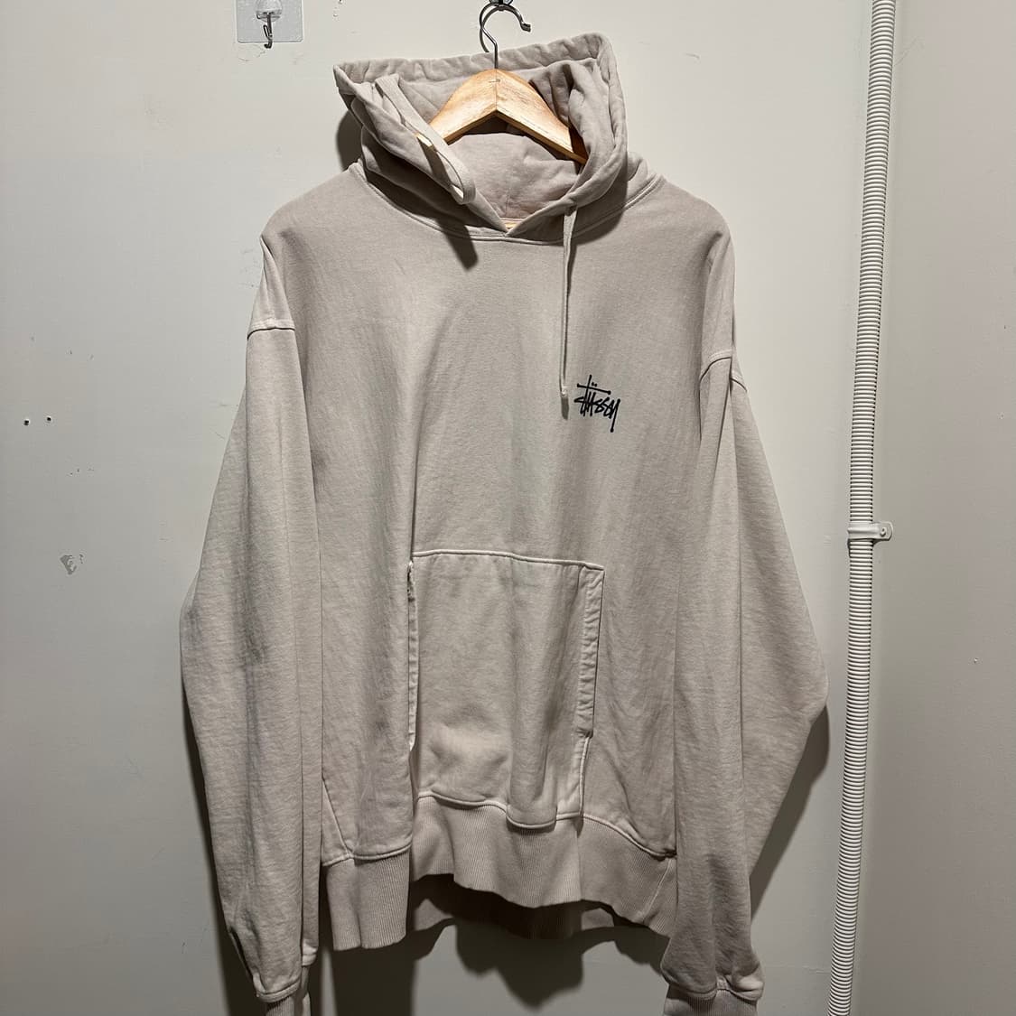 스투시 아이보리 후드티 상품이미지1