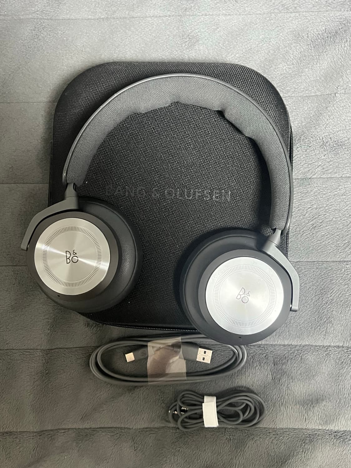 뱅앤올룹슨 HX 하이엔드 헤드셋 상품이미지1