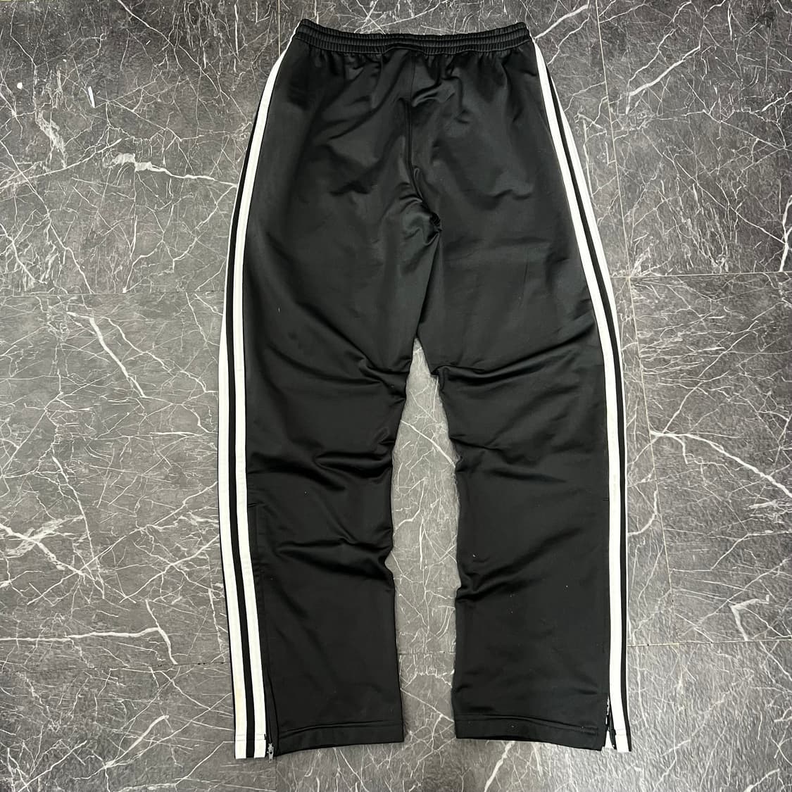 아디다스 블랙 삼선 파이어버드 와이드 트랙팬츠 상품이미지5