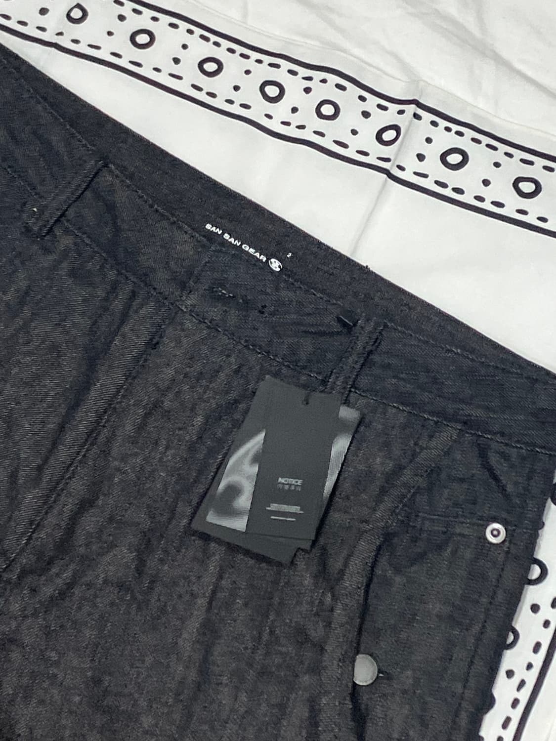 24f/w 산산기어 DENIM WAVE PANTS 상품이미지1