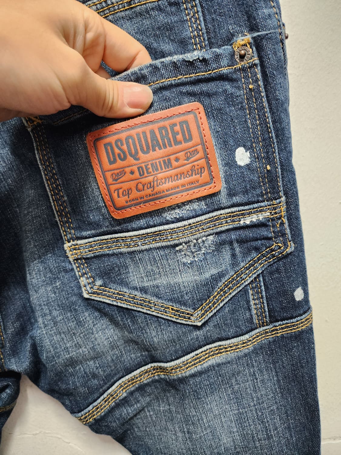 디스퀘어드2 가죽패치 청바지 상품이미지3