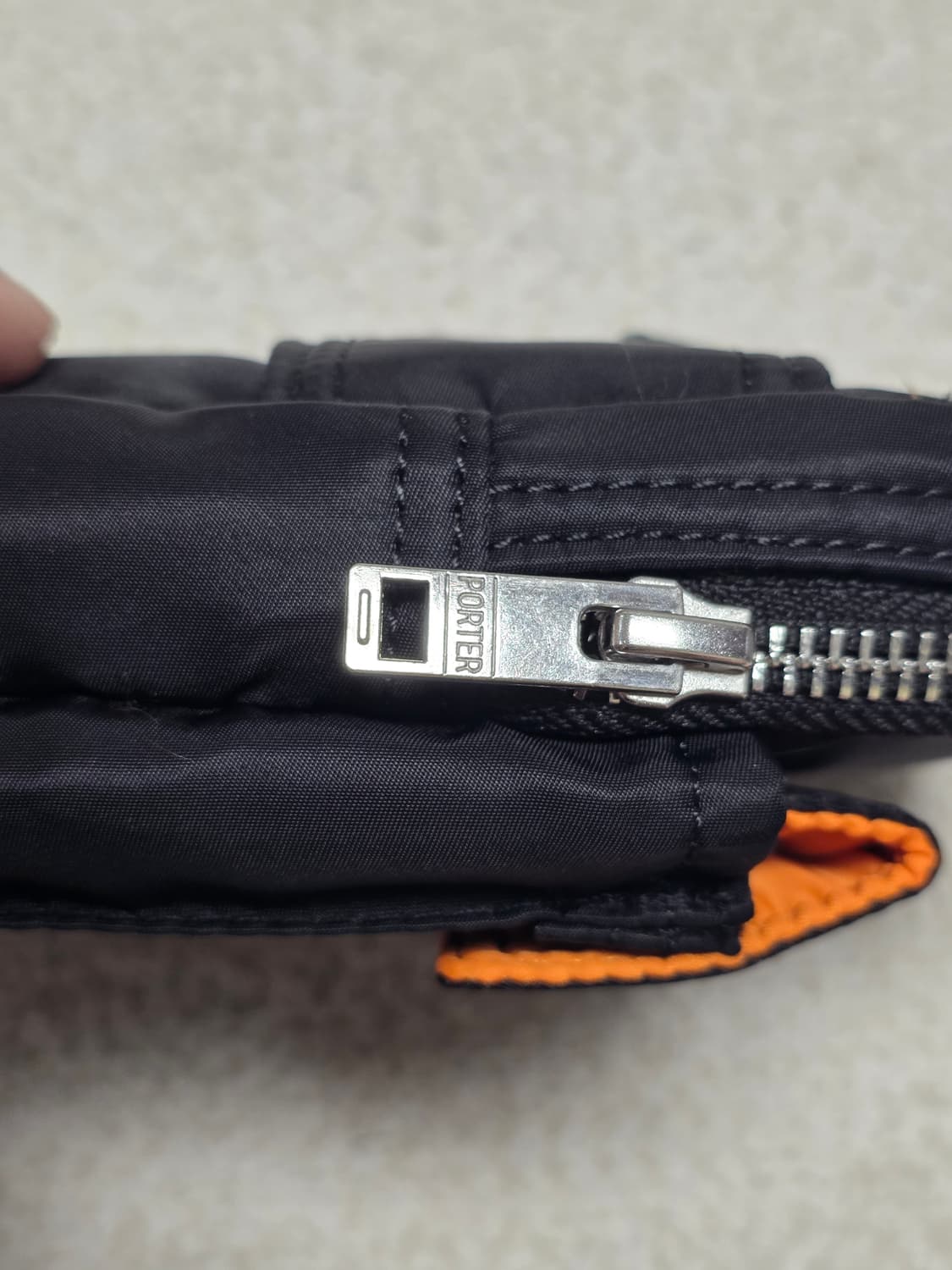 포터 휴대폰 파우치 블랙 상품이미지3