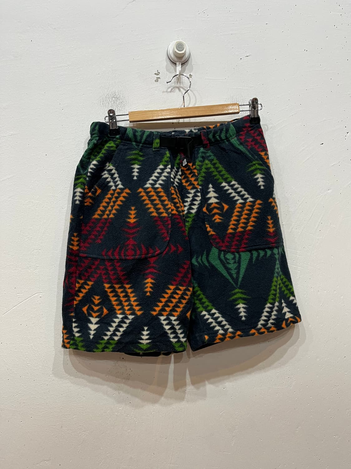 COLUMBIA 콜롬비아 아즈텍 플리스 쇼츠 반바지  상품이미지1