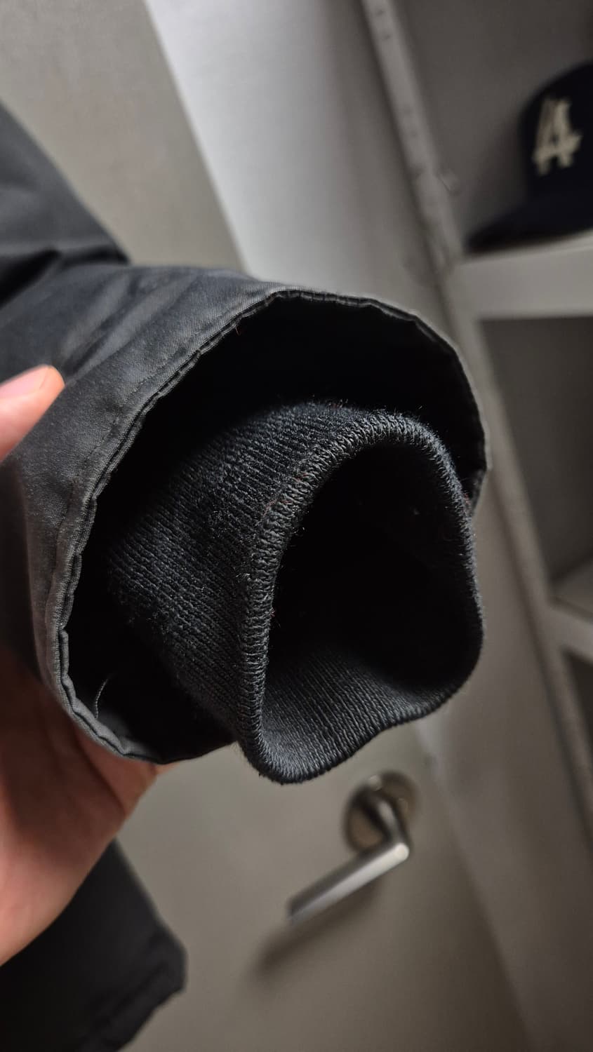 캐나다구스 샤토 블랙 퓨전L 사이즈 팝니다 상품이미지5