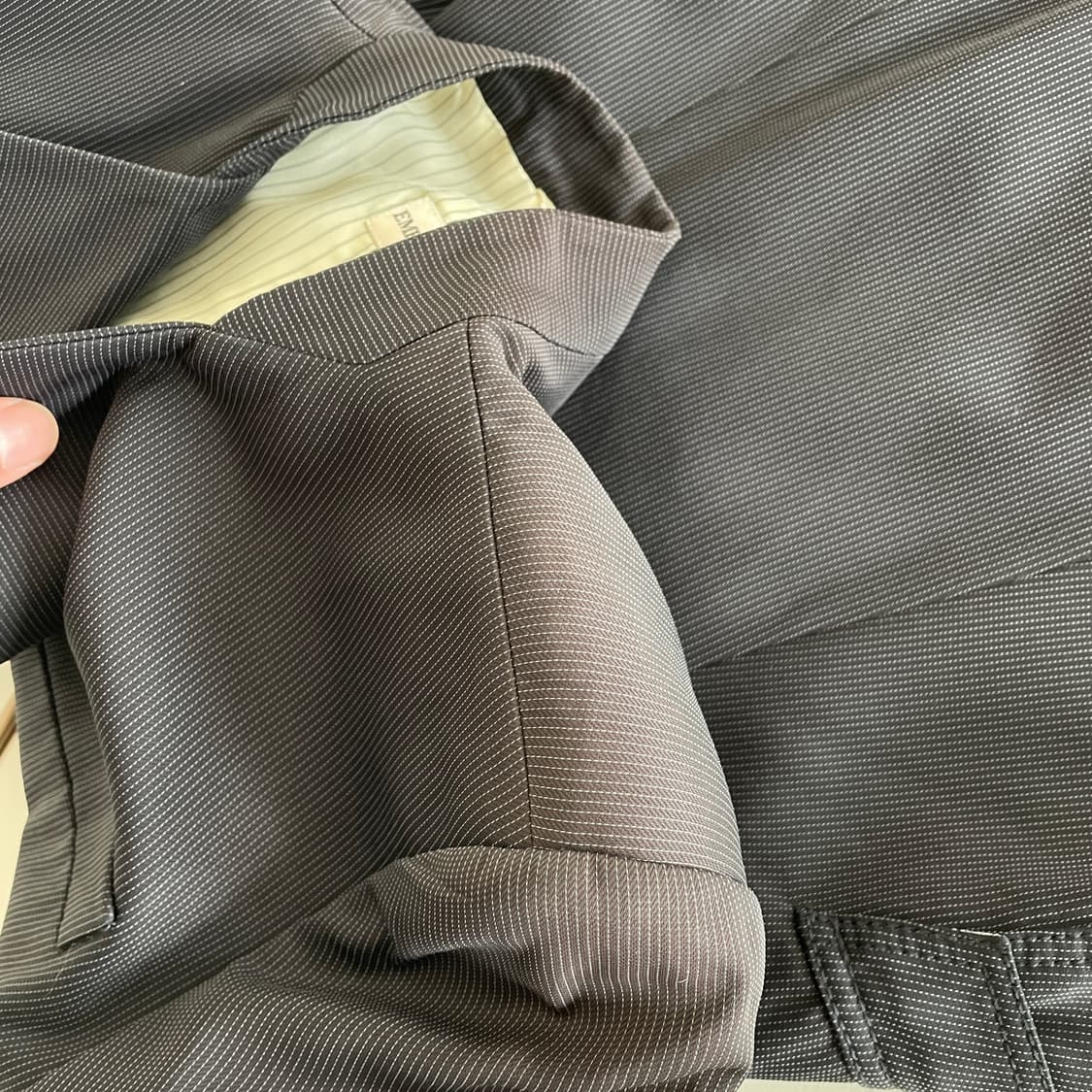 엠프리오 아르마니 스트라이프 백 트임 블레이저 자켓 상품이미지10