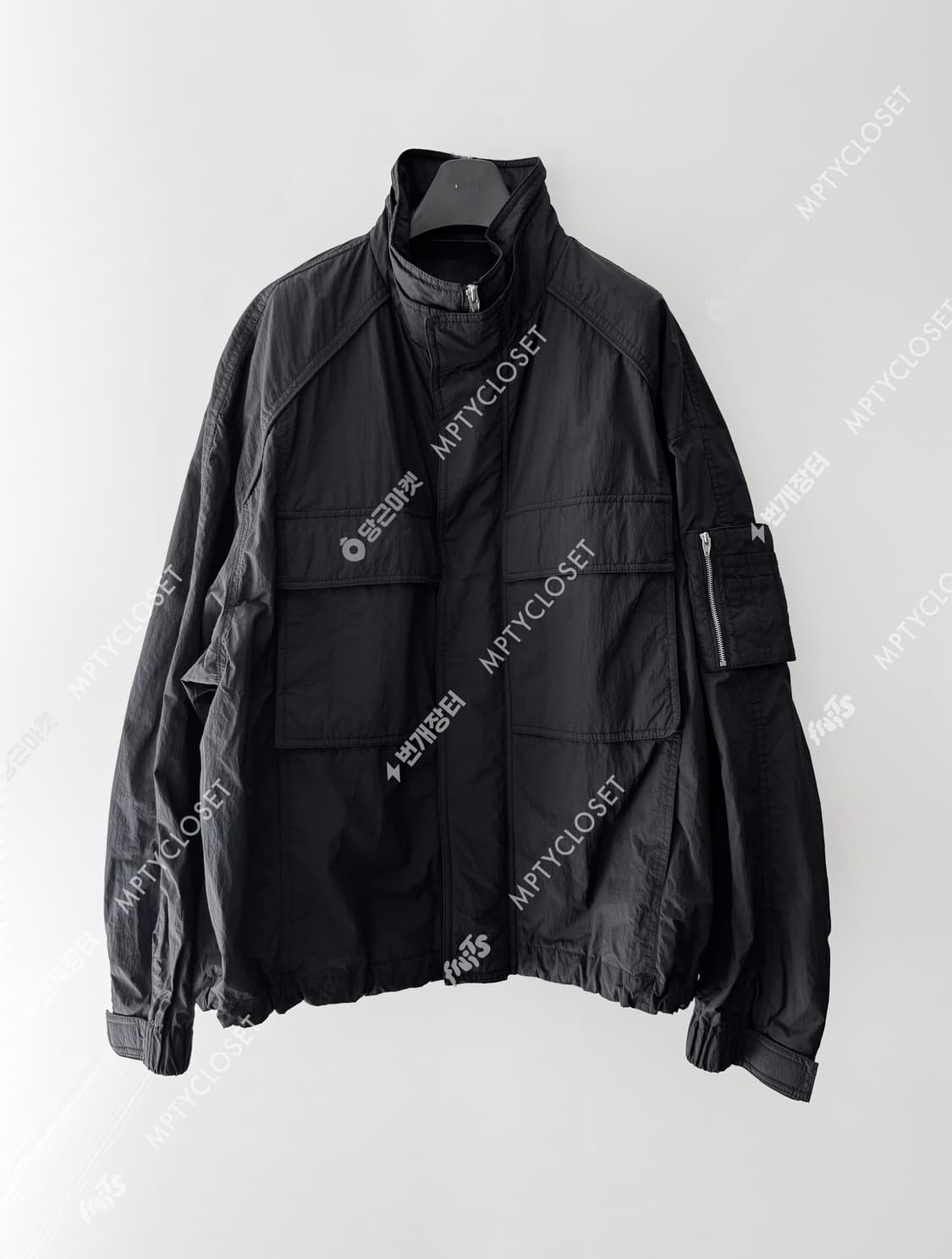 [50] 준지 아웃포켓 나일론 99 점퍼 블랙 상품이미지1