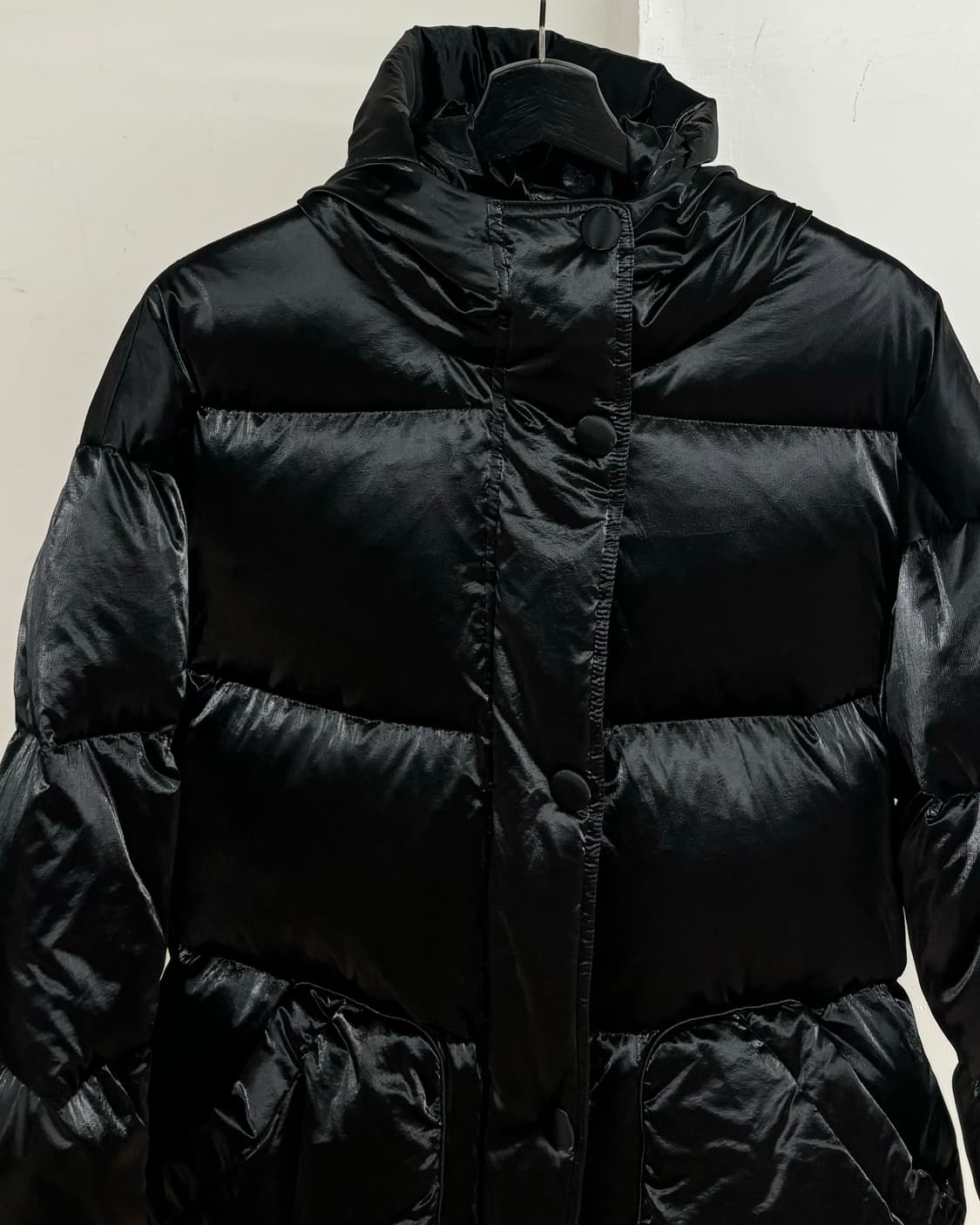 이엔키 이엔키 블랙 나일론 푸퍼 다운 패디드 자켓 상품이미지2