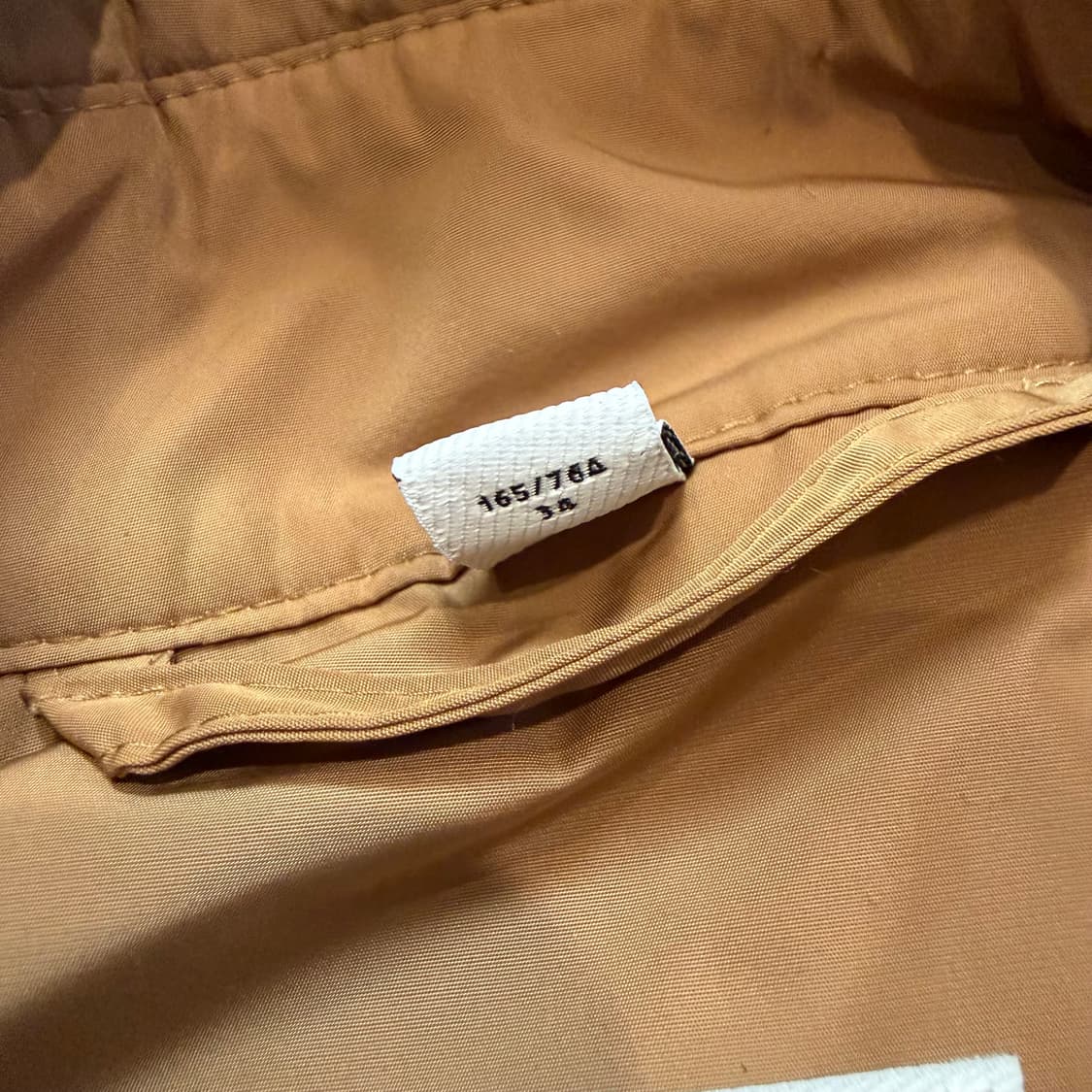 버버리 엠버포드 카멜 트렌치 코트 상품이미지7