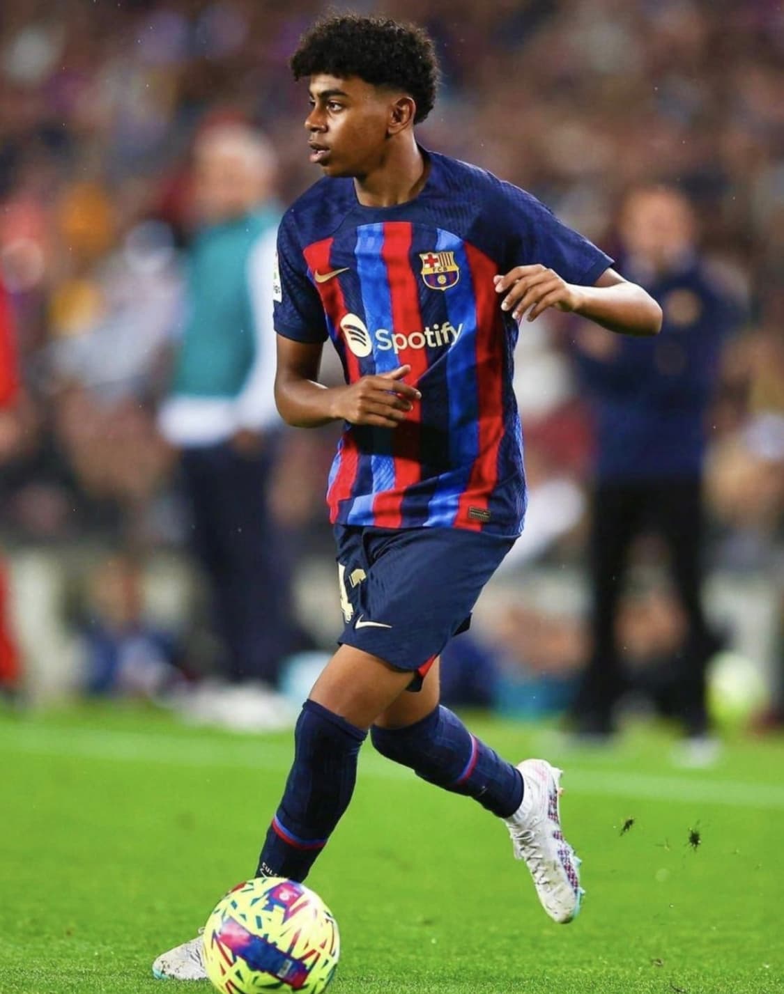 22-23시즌 바르샤 홈 리그패치 라민 야말 유니폼 M 상품이미지9