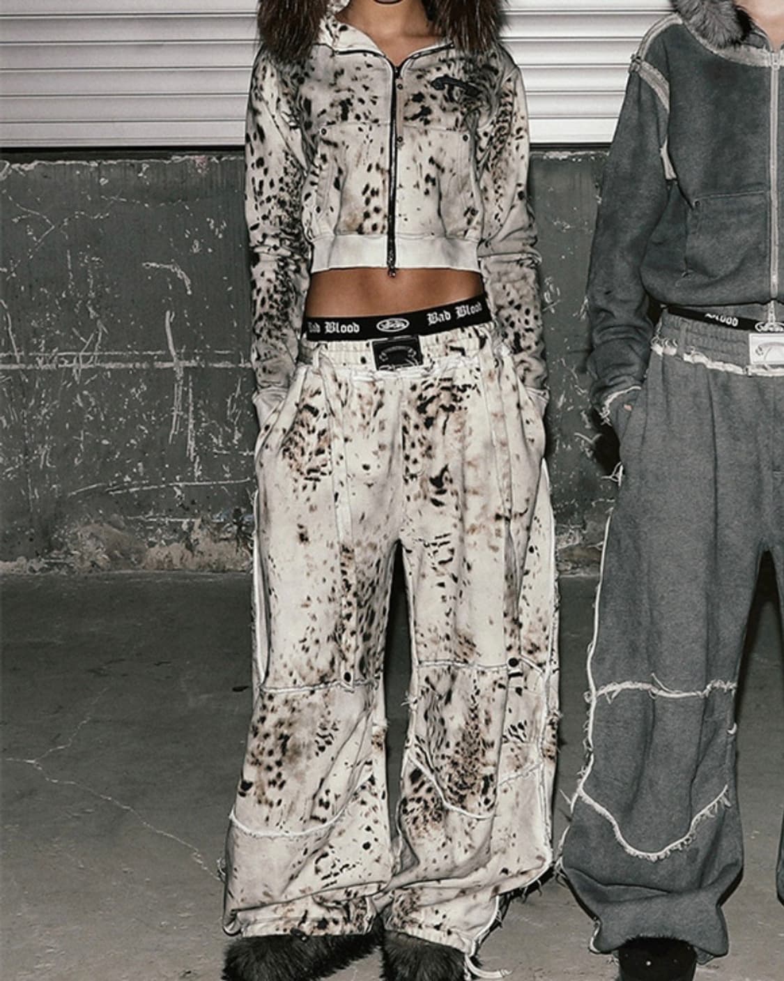 배드블러드 로 엣지 컨벡스 조거 -오일 레오파드 상품이미지6