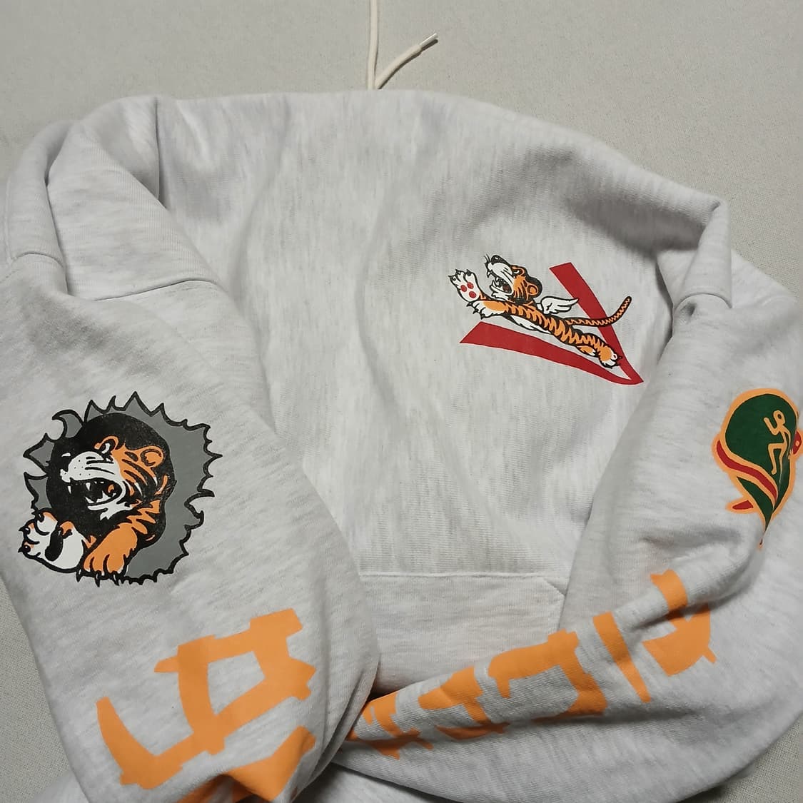 아웃스탠딩 원단 튼튼 호랑이 플라잉타이거 후드티 후디 상품이미지1