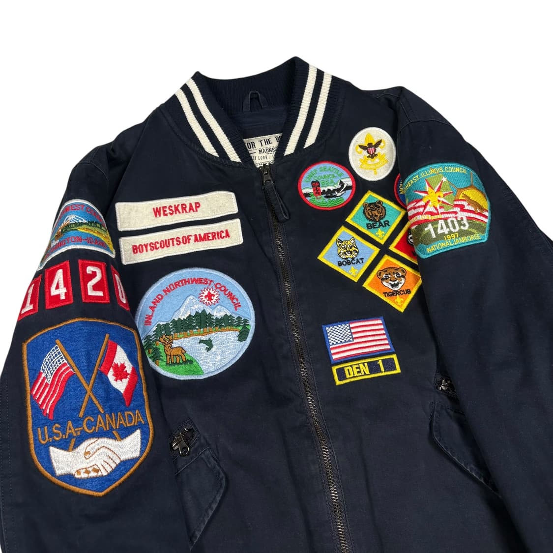 더 매드니스 네이비컬러 멀티 패치 바시티 상품이미지2