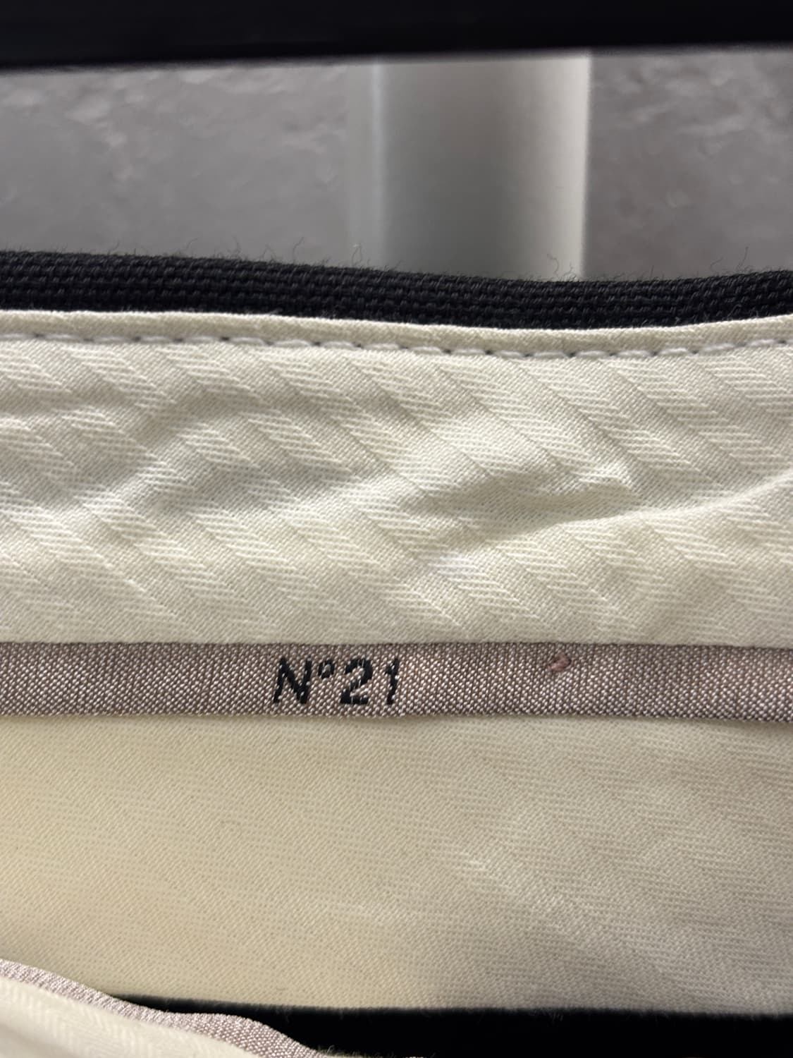 N°21 누메로 벤투노 블랙 슬랙스 40사이즈 상품이미지4