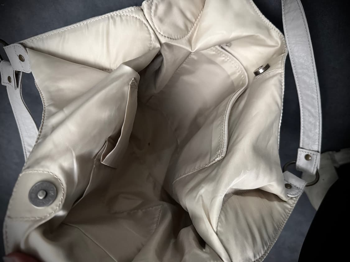 00s real leather studs shoulder bag 상품이미지5