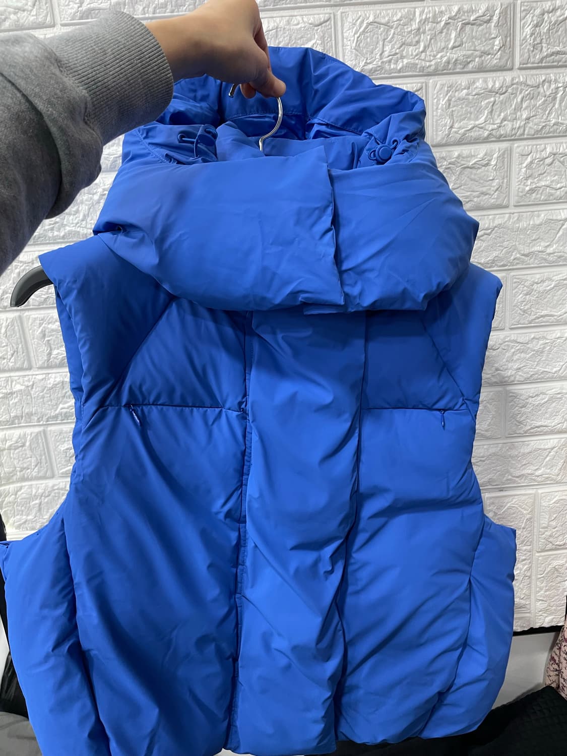 khy 카일리제너 푸퍼 패딩 조끼 xs 새상품 상품이미지3