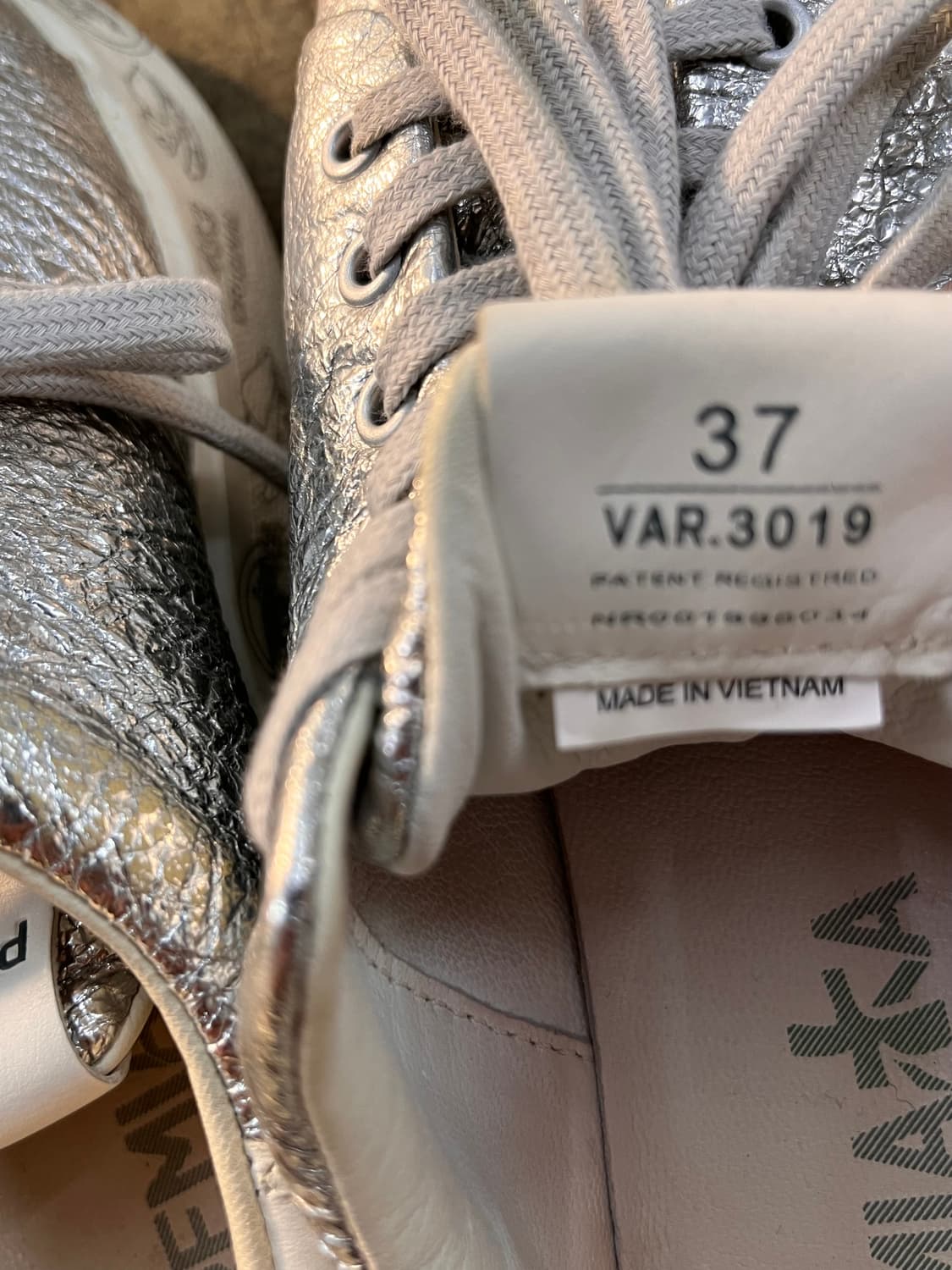 프리미아타 실버 스니커즈 37 상품이미지3