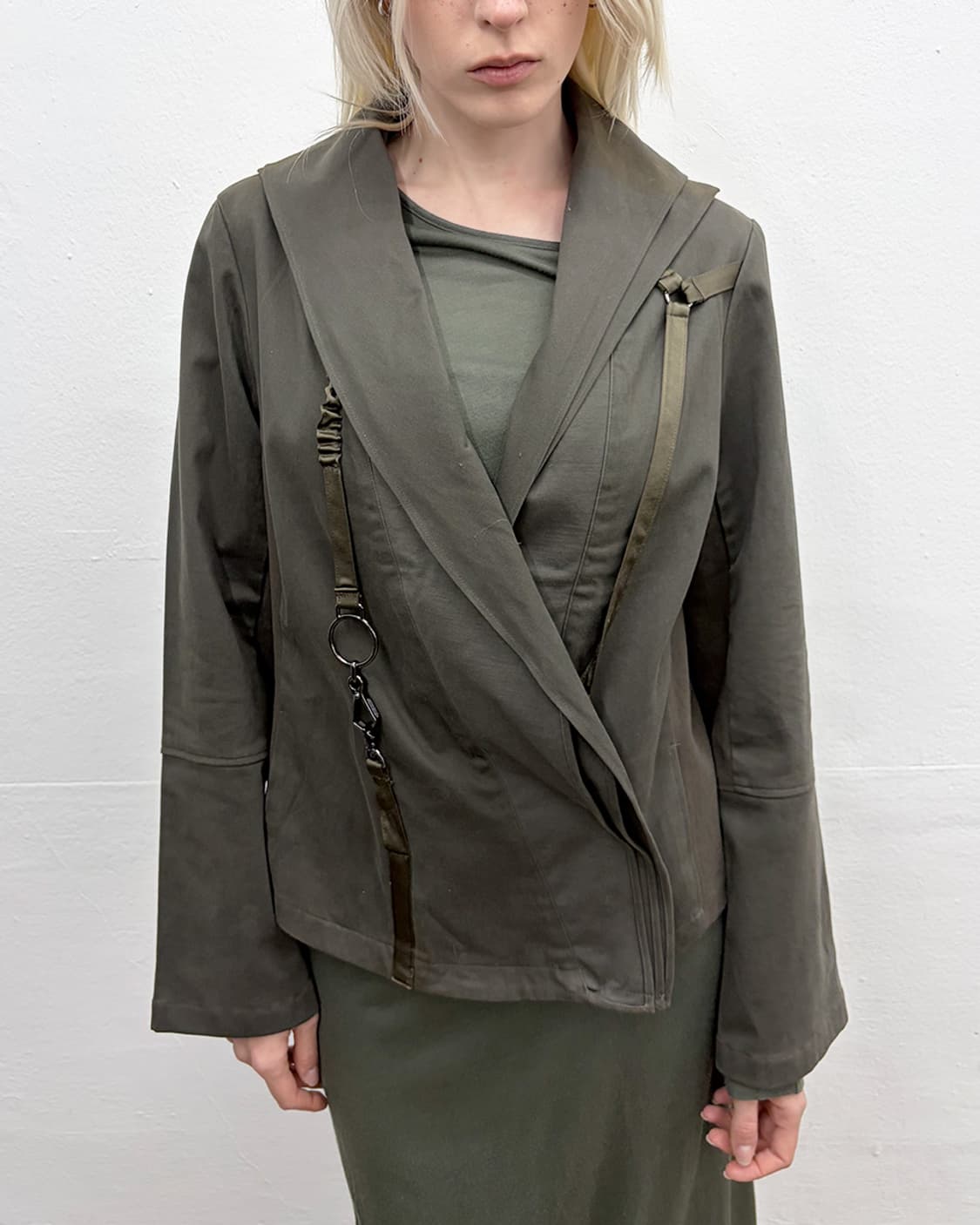 리츠코 시라하마 로프 디테일 랩 자켓 상품이미지4