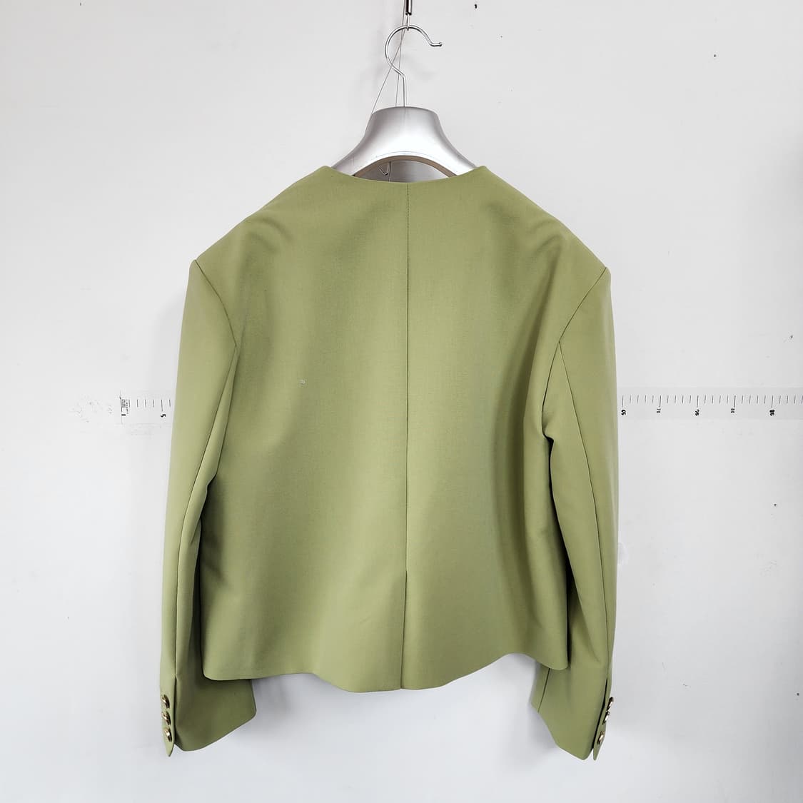 올리브 그린 브이넥 봄 자켓 상품이미지3