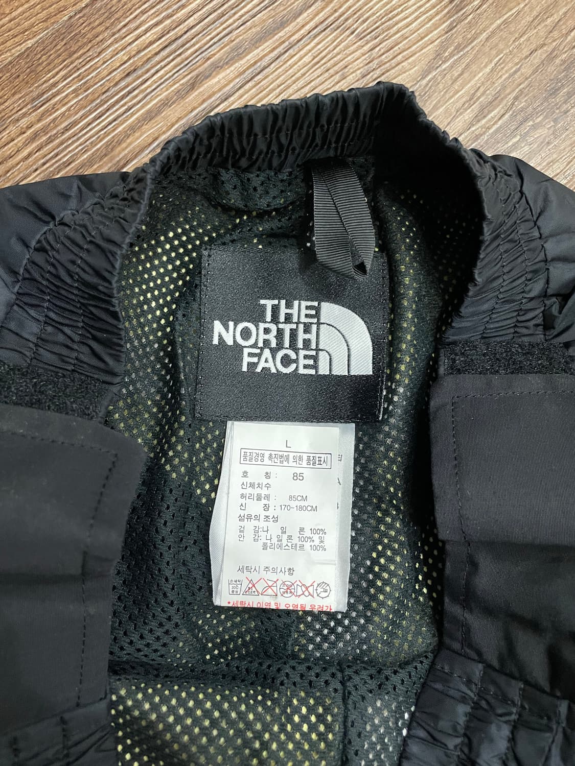 노스페이스 고어텍스 마운틴 나일론 팬츠 블랙 상품이미지6