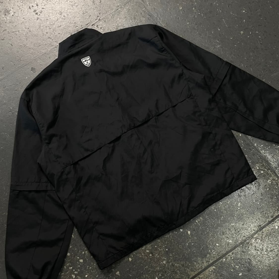 105 나이키 스우시 바람막이  상품이미지5