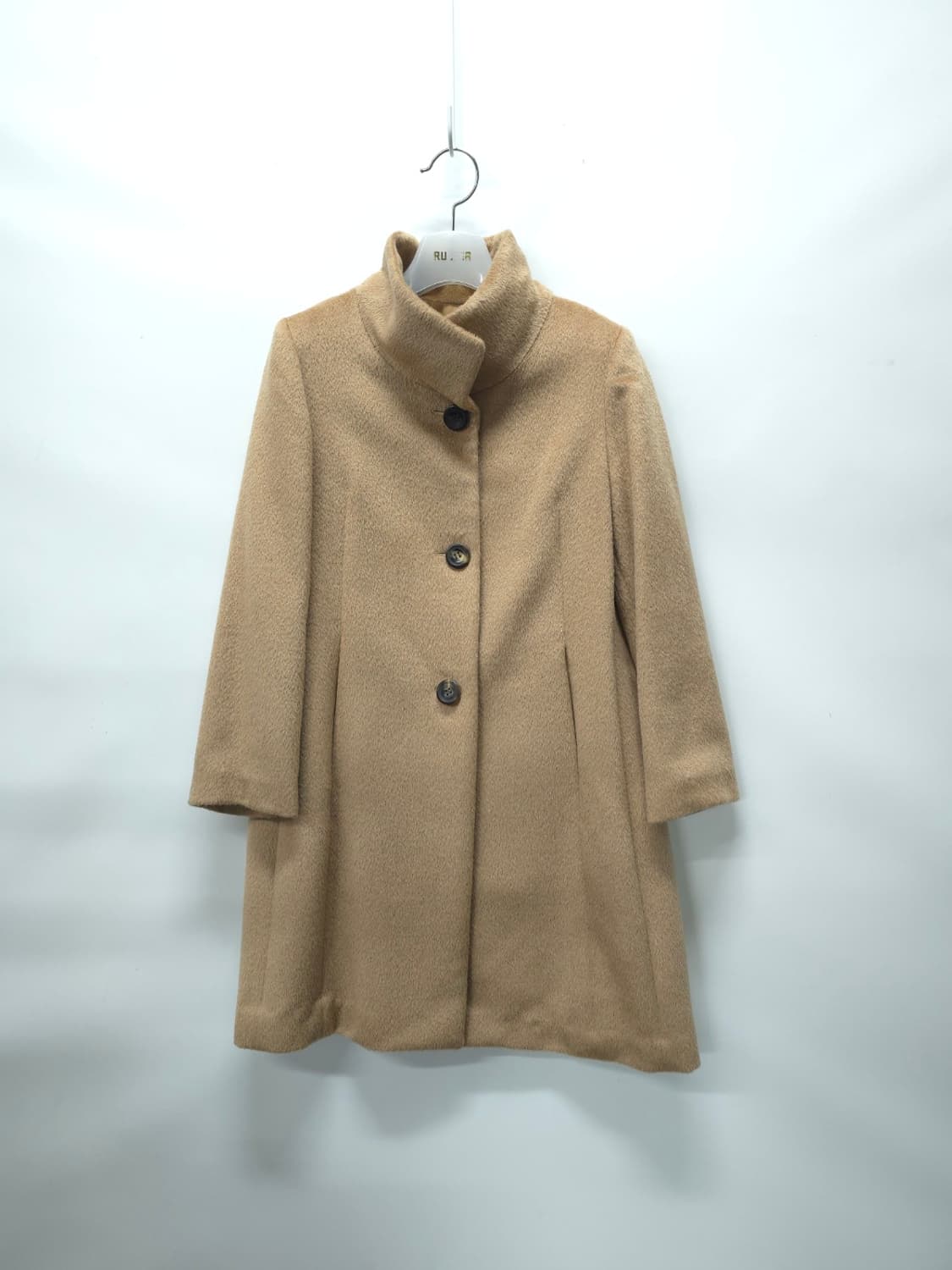 ​마인(한섬) 피아첸자 베이비 라마 울 코트 (카멜 브라운) 상품이미지2