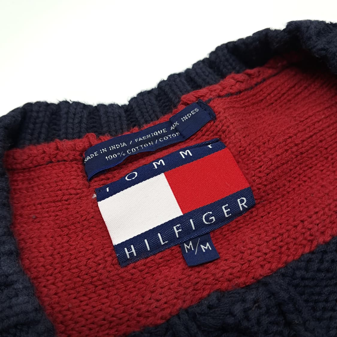 CN974 M 타미힐피거 다크네이비 크리켓 V넥 케이블 니트 스웨터 상품이미지4