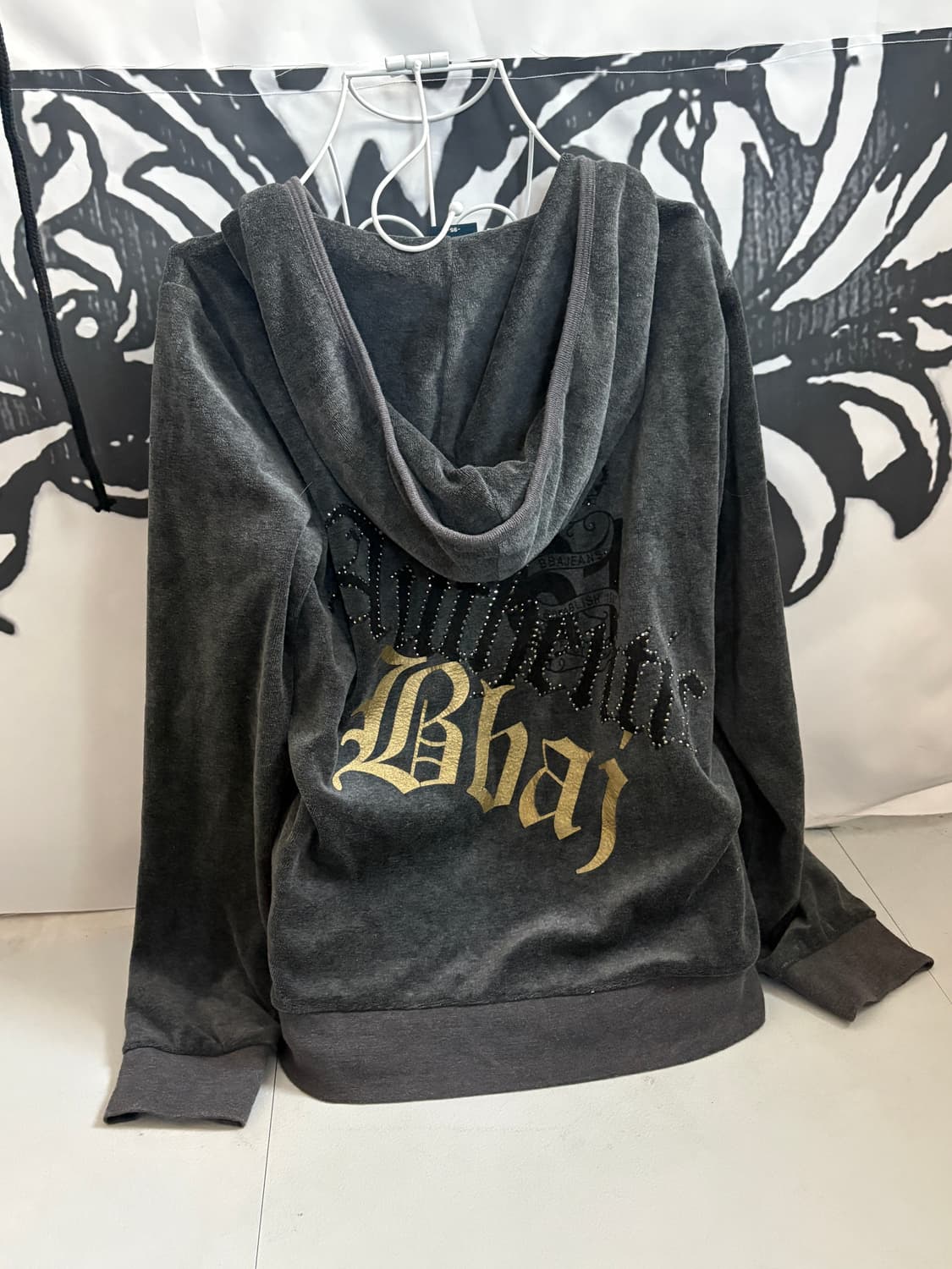 • Bang Bang Gray Velvet Hooded Zip-Up 상품이미지4