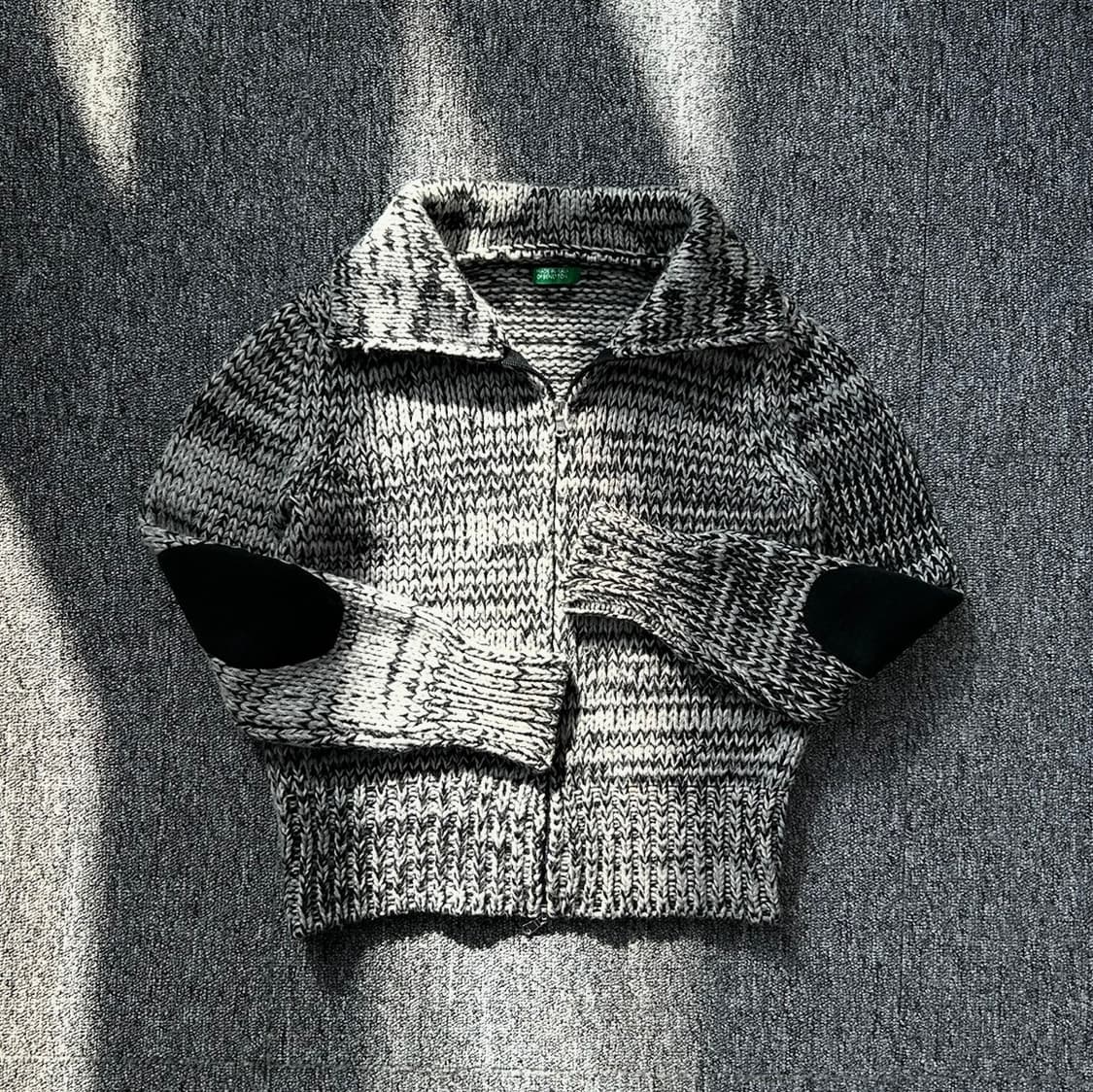 베네통 암패치 투웨이 니트 집업 상품이미지2