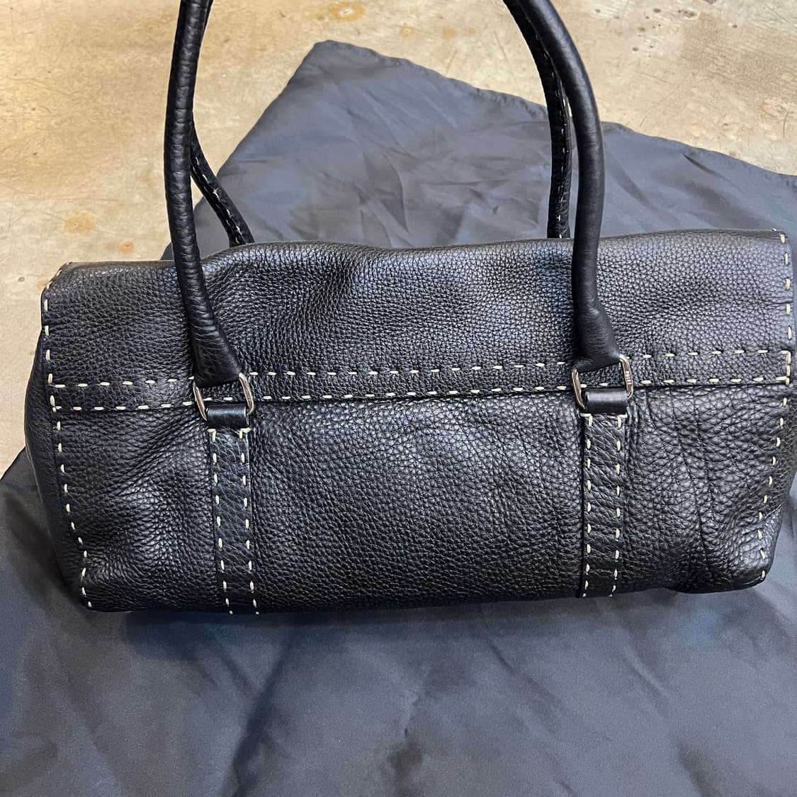 펜디 셀러리아 린다백 상품이미지5