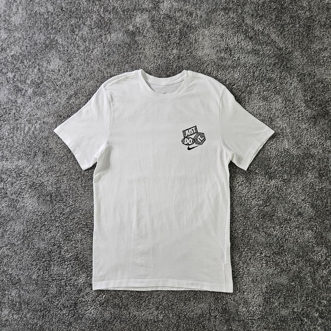 [무료배송] NIKE 반팔 티셔츠 상품이미지1