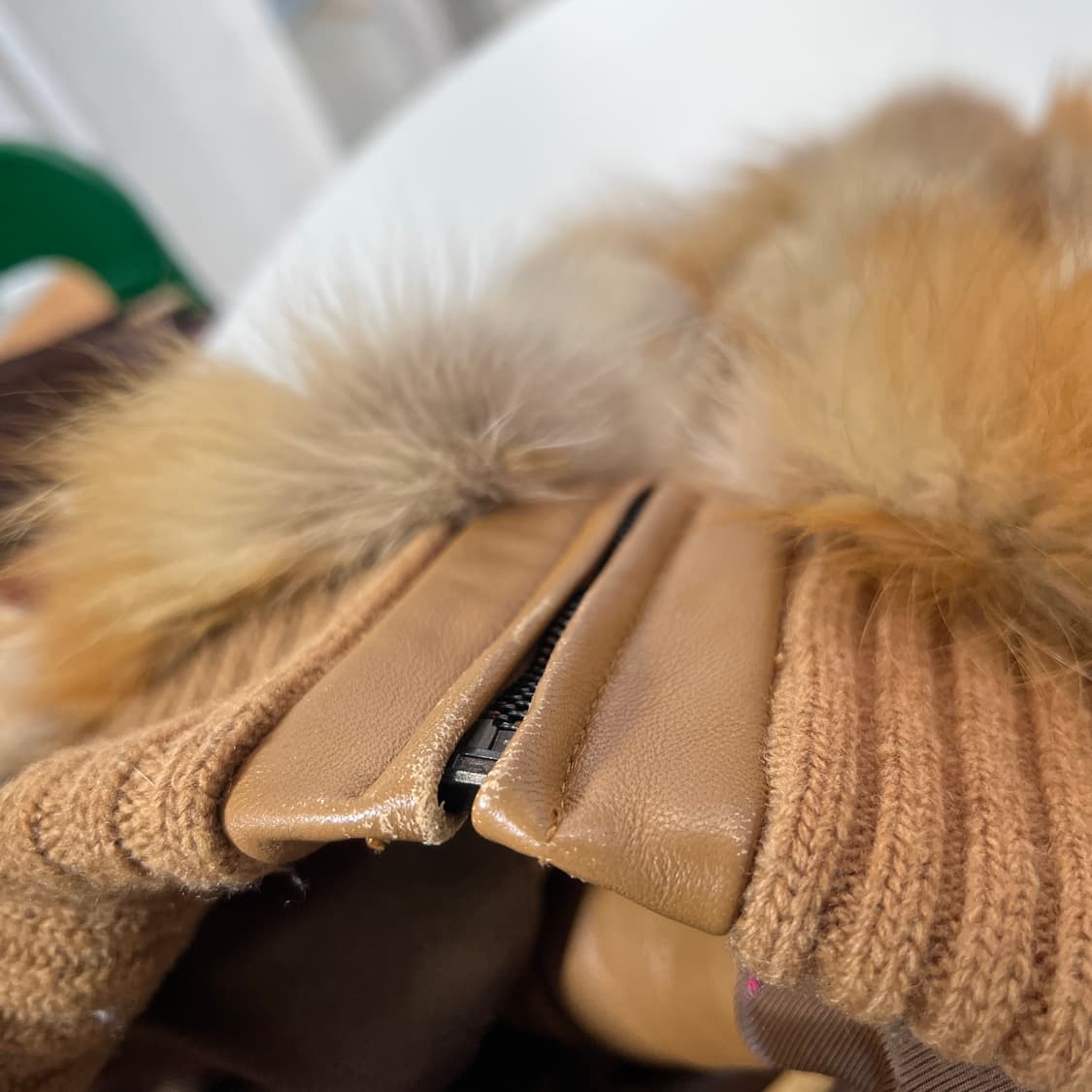 [S] 베이지 폭스퍼 니트집업 상품이미지8