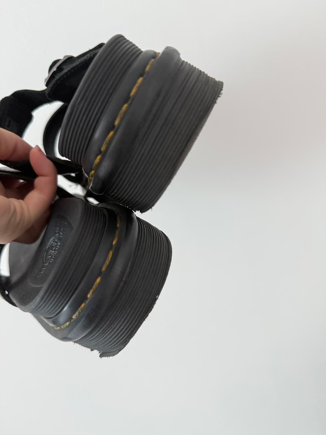 닥터마틴 버클 샌들 상품이미지6